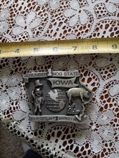 WD09125 AWESOME VINTAGE 1983 IOWA NUMBER 1 HOG MARKET STATE PEWTER BELT BUCKLE