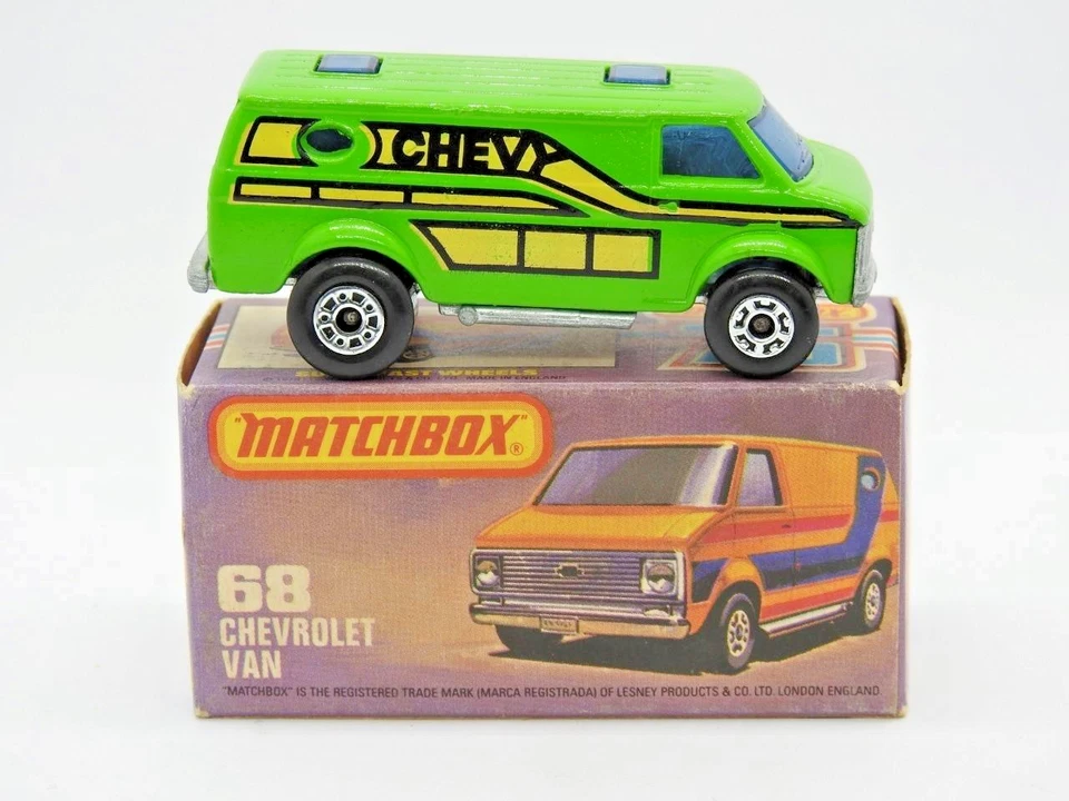 MATCHBOX SUPERFAST No.68 CHEVROLET VAN GREEN CHEVY 1981-82 VVNM BOXED AND UNUSED - Image 4 of 4