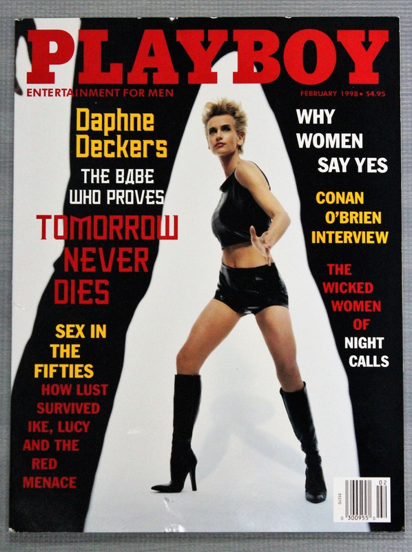 PLAYBOY FEBRUARY 1998 - PLAYMATE JULIA SCHULTZ - DAPHNE DECKERS PICTORIAL
