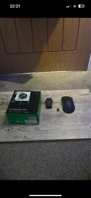 Razer DeathAdder V2 Pro Maus mit Dockingstation kabellos 20000dpi 8 Tasten