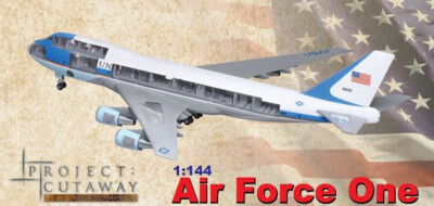 Dragon Air Force One Boeing VC-25A (747-200B) 1/144 Model w