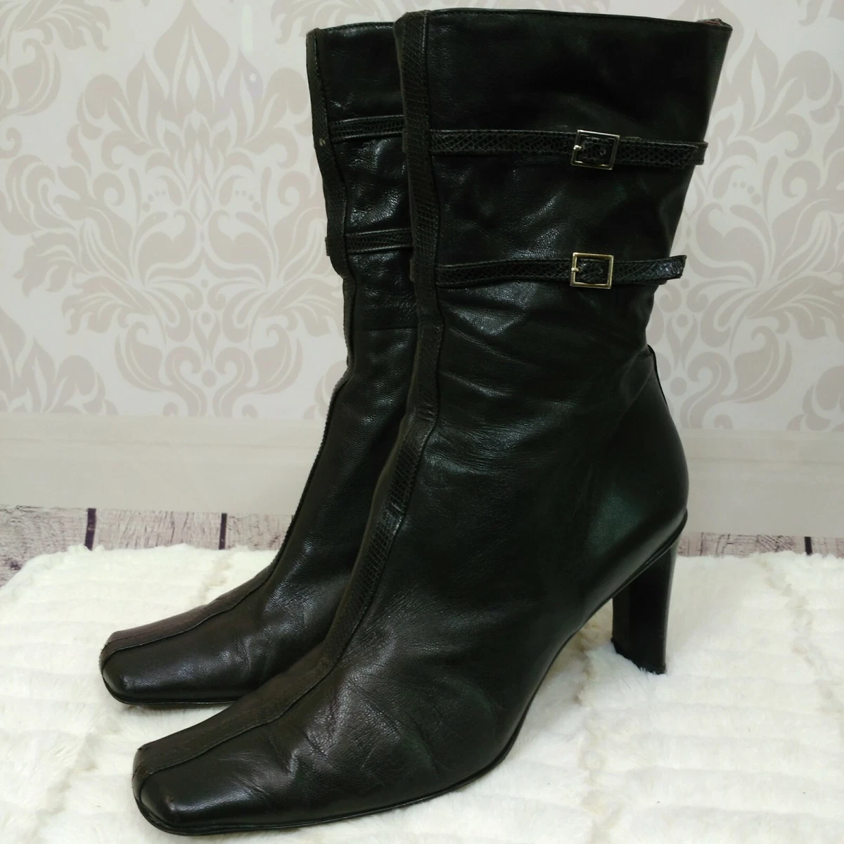 Vintage store 90s boots
