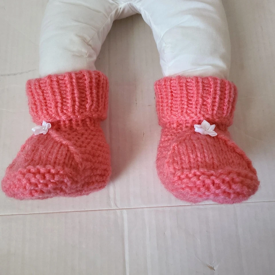 Lindos Botines de Bebé Tejidos Botas de Bebé Botines de Baby Shower Rosa Talla 6-9 Meses Foto 4 de 4