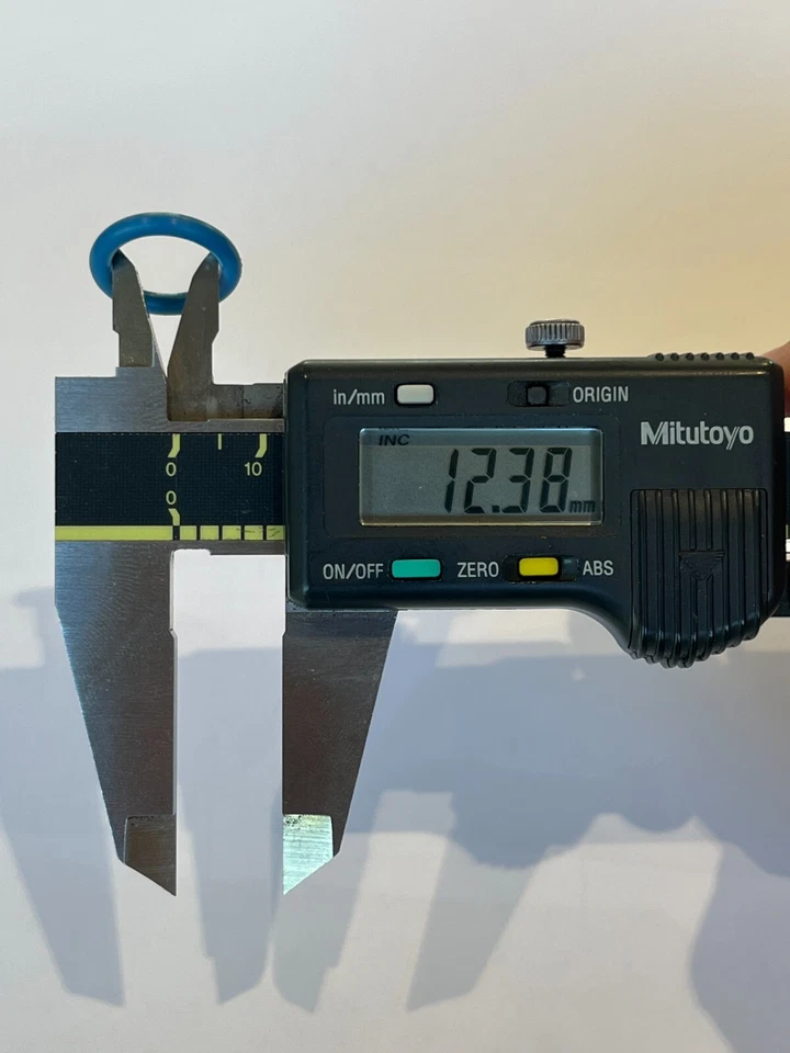 ✅ Kit de juntas tóricas de riel de inyección de combustible GM 17113552 1999-2007 Foto 4 de 4