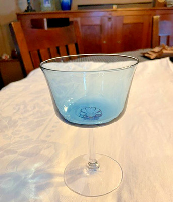 11 pieces of Fostoria Blue Crystal, 4-goblets, 4 sherbet dishes, 3-wine glasses