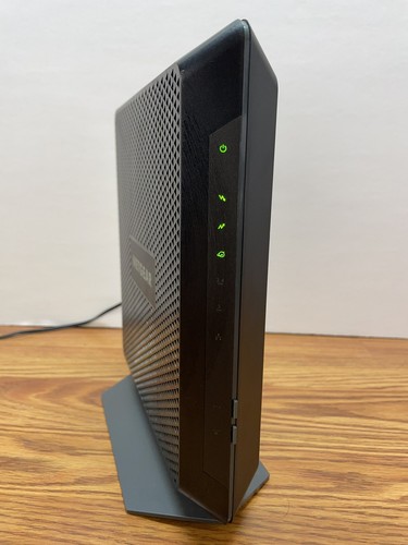 NetGear NightHawk AC1900 Kabel WiFi Modem Router Combo Wbudowany DOCSIS 3.0 - Zdjęcie 6 z 9