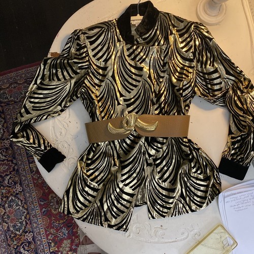 VINTAGE Women's BLACK VELVET & GOLD METALLIC BLOUSE PUFF SHOULDER 70-80'S PARTY - Picture 3 of 14