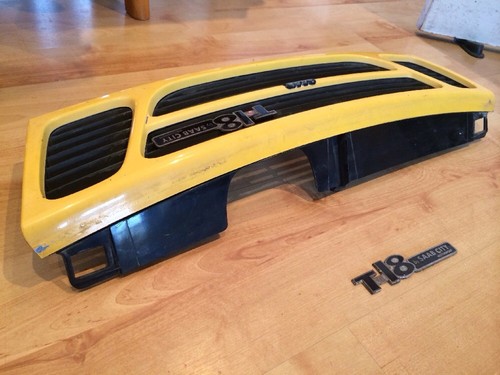Saab Gm900 Og900 900 9-3 Abbott Racing Front Grill With Saab City + T.18 Badges - Picture 10 of 12