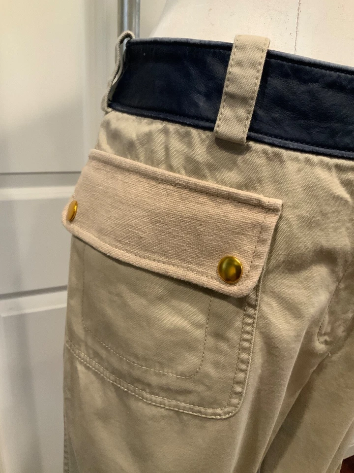 Calça Tory Burch Joss Safari cáqui bronzeada com acabamento de couro de vaca azul, tamanho 8 - Imagem 3 de 4