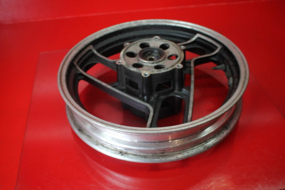 Llanta delantera Yamaha FJ1100 1984 84 Foto 3 de 4