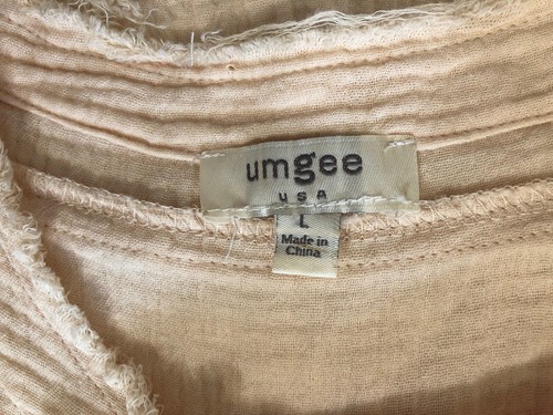 Umgee Gauze Animal Print Poly Contrast Trim Pullover S/S Blouse Sz L EUC - Picture 3 of 4