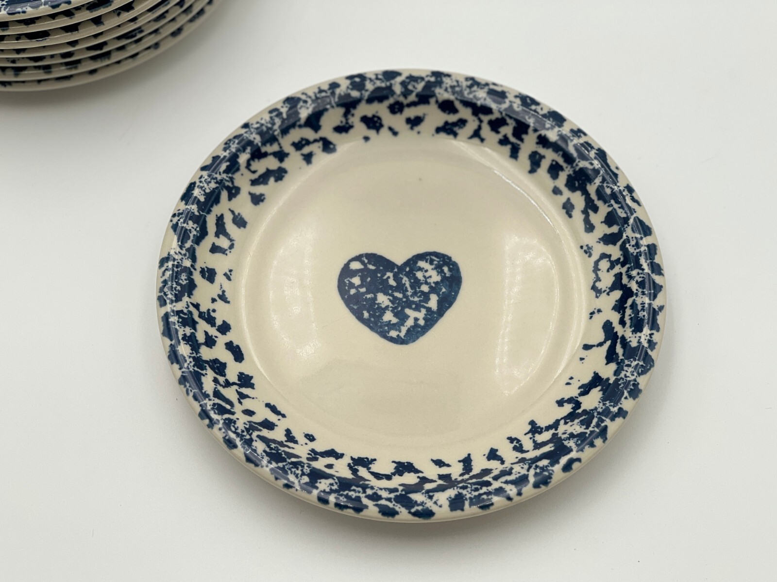 Folk Craft Hearts by Tienshan Blue Sponge Dinnerware Dinner Salad Plate