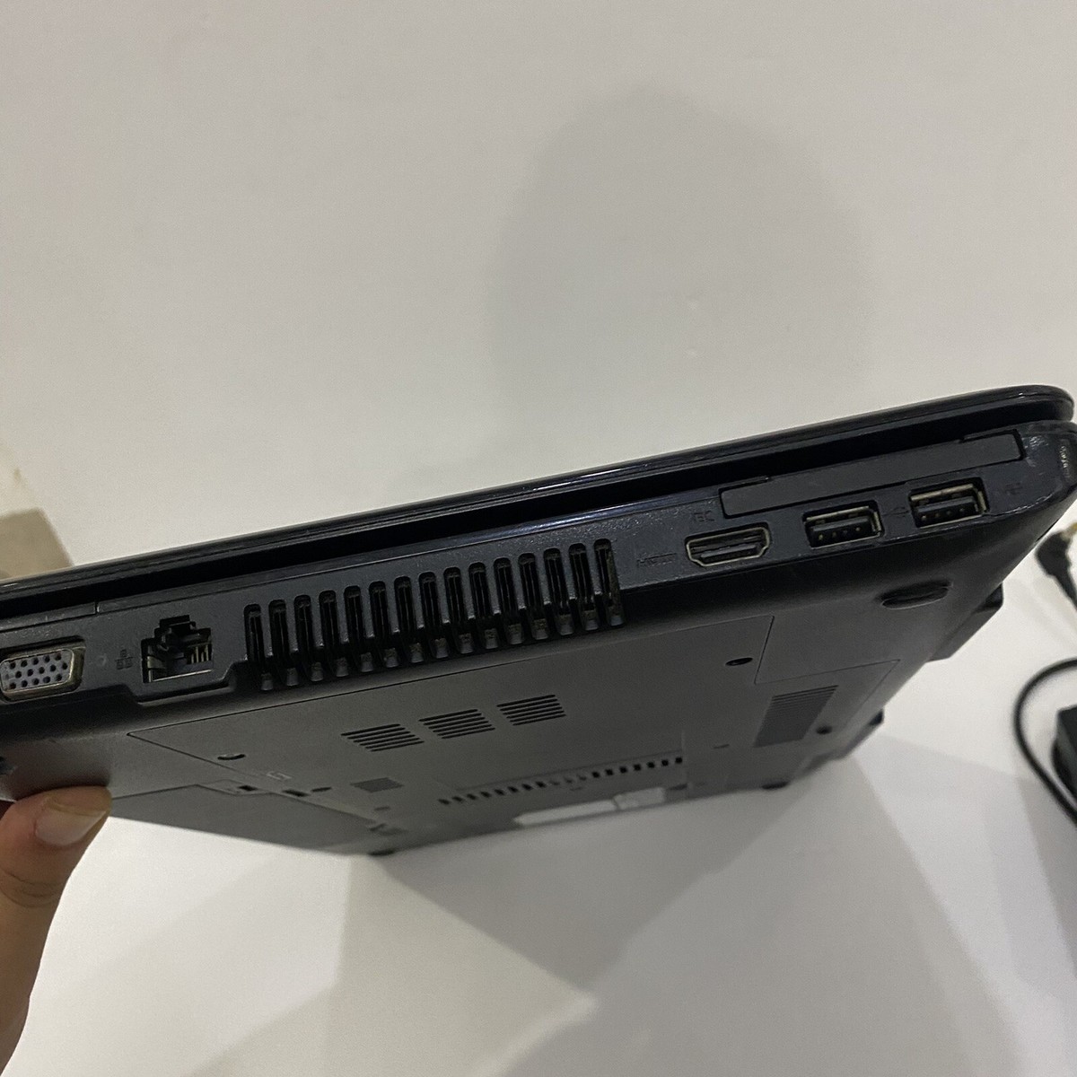 Fujitsu Lifebook A Series AH530 SSD 320GB Ram 2GB Core Fujitsu Lifebook A Series AH530 SSD 320GB Ram 2GB Core
