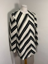 ZARA boucle abito cappotto senza colletto M ottime condizioni tweed lunghezza media sorprendente elegante classico