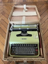 Macchina Da Scrivere Olivetti Lettera 22 Vintage
