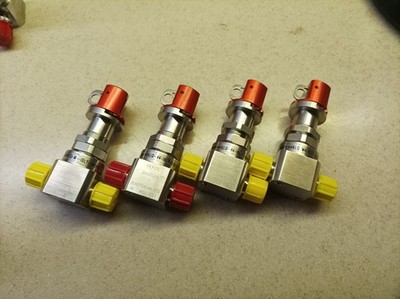 Ham-let UCV HM20-4VKLQ-M4-ISLT-300PSI
