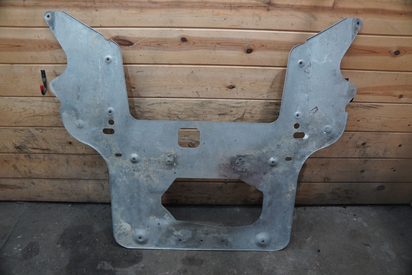 Front Underbody Floor Pan Skid Plate Splash Shield Aston Martin V8 Vantage 2008