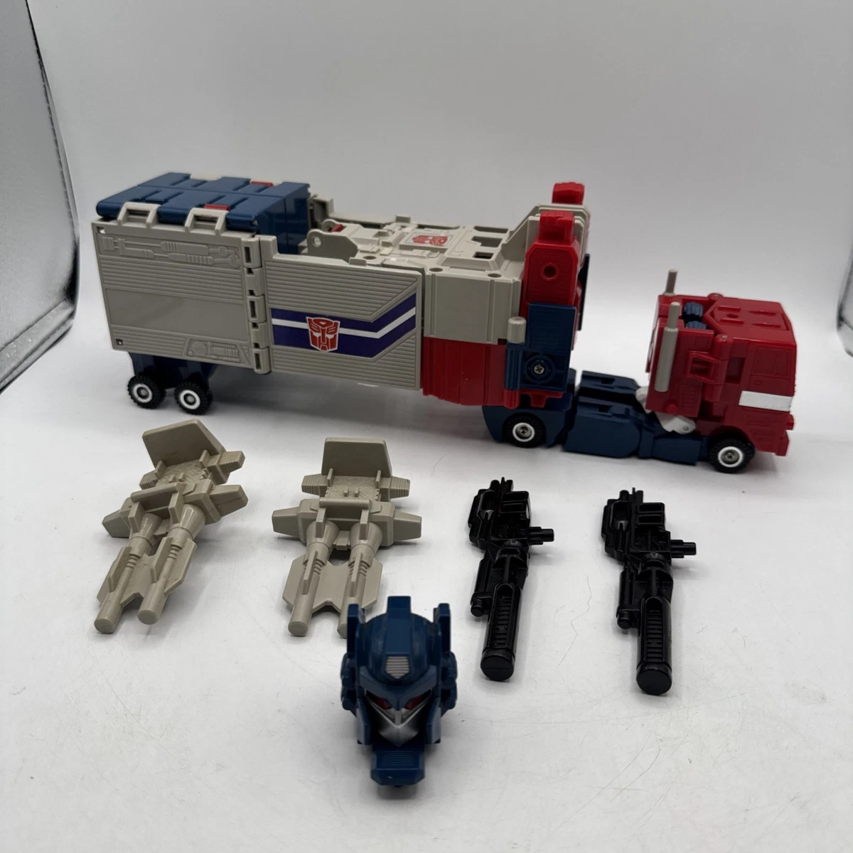 1988 Optimus Prime Transformers & Robots Action Figures for sale