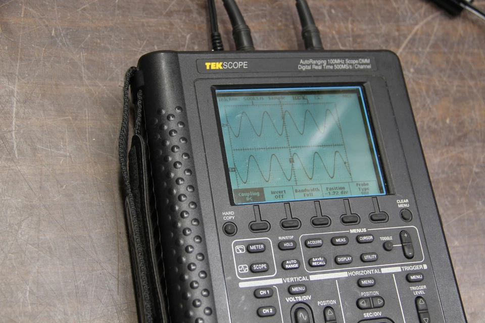 TEKTRONIX THS720 DIGITAL REALTIME OSCILLOSCOPE / DMM 2x100MHz + Accessory # V827 - Photo 3/4
