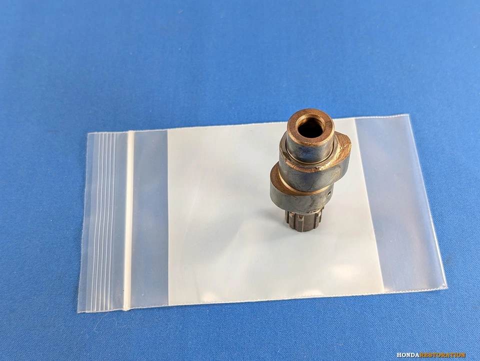 Eixo de comando direito NOS Honda CB72/CB77 (1961–1967) 14111-268-030 original do fabricante - Imagem 3 de 4