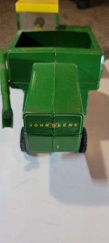 Vintage Ertl John Deere 6600 Combine Plastic Reel Knobby Rear Tires - Picture 6 of 12