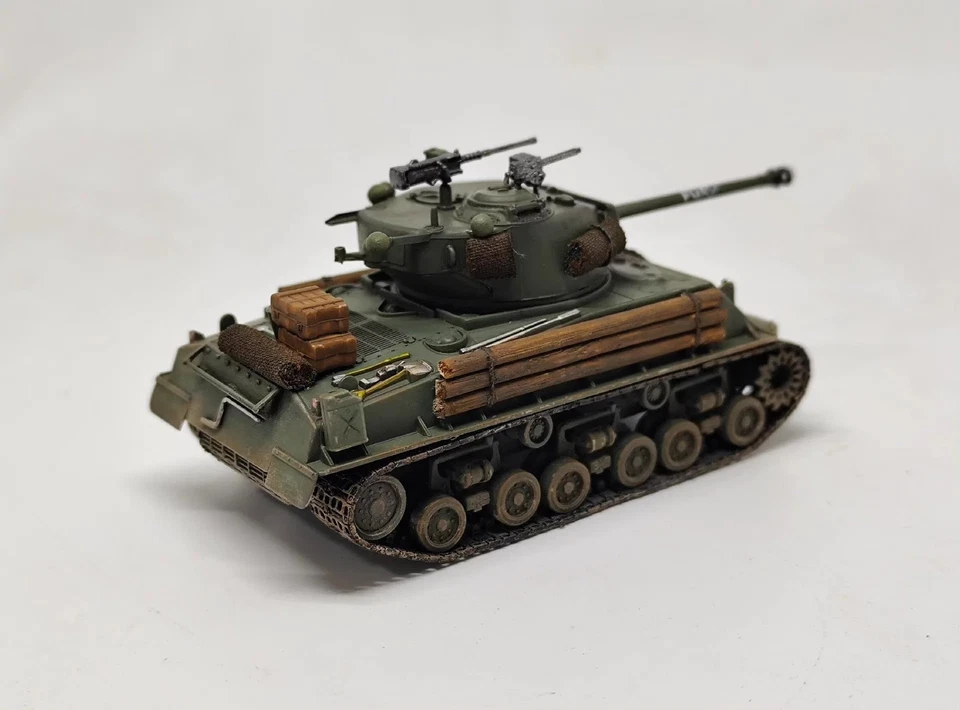 1/72 Sherman Tank M4A3E8 Tank Model - Image 4 of 4
