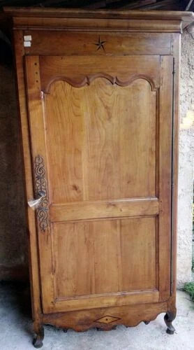 Comò e cassettoni d'antiquariato da Francia