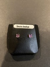 Vintage 14k Yellow Gold Amethyst Stud Earrings