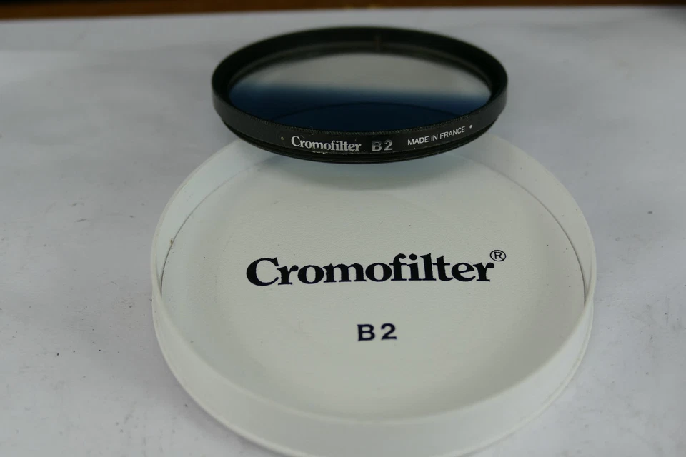 Genuine Chromofilters garduated filters 52 mm x 4 B2, G1, M2. P1 - Image 4 of 4