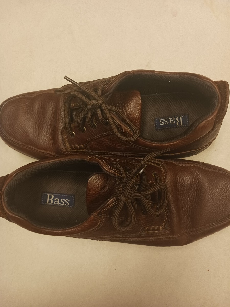 G.H. BASS & CO. Men display picture 1