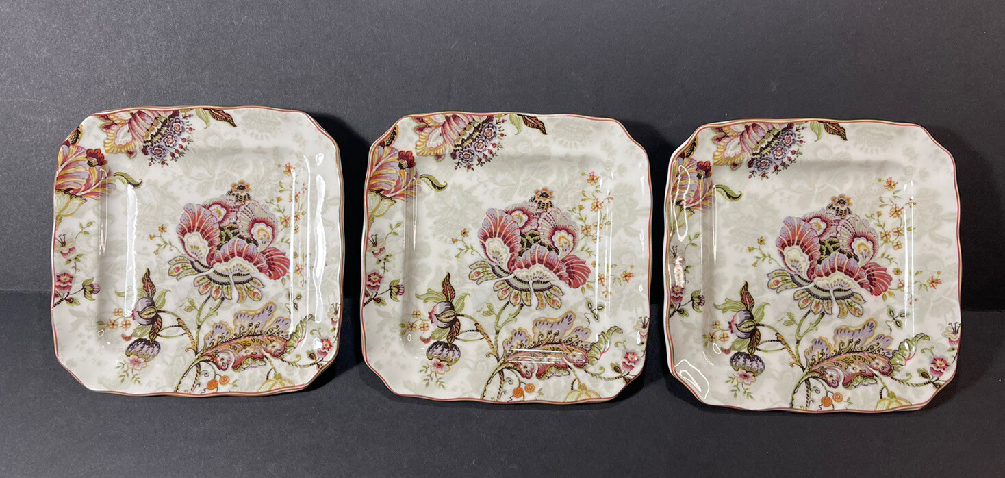 222 Fifth Gabrielle Plates Square 6 inch Appetizer Dessert Cheese Set