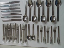 Retroneu 18/8 stainless flatware Lauren pattern Your choice- knives forks spoons