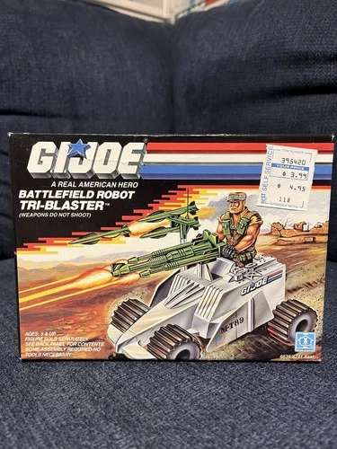 MISB 1988 G.I. JOE Battlefield Robot Tri-Blaster