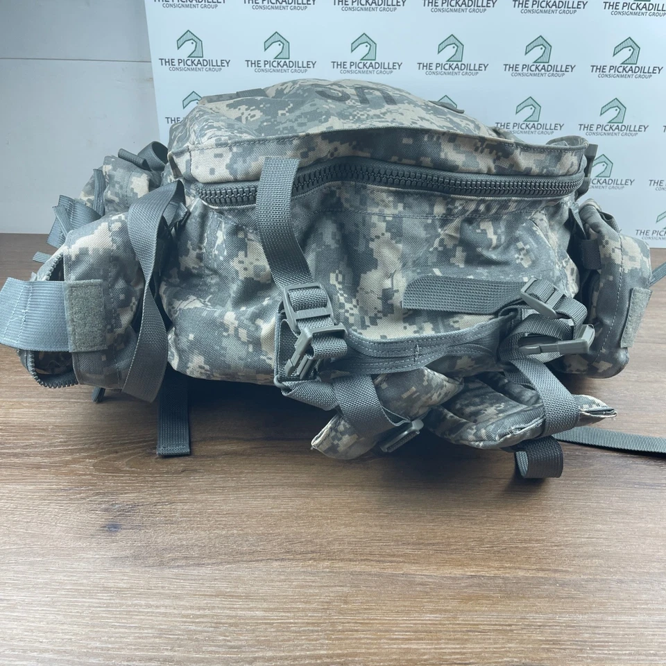 Mochila Bolso Médico MOLLE II Militar Ejército de Estados Unidos con Insertos y Bolsas ACU Camuflaje Foto 4 de 4
