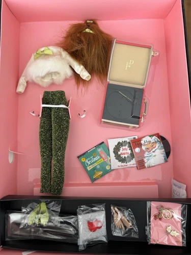 NO BOX!Integrity Toys Poppy Parker Holiday At Home Ginger Gilroy Outfit READ