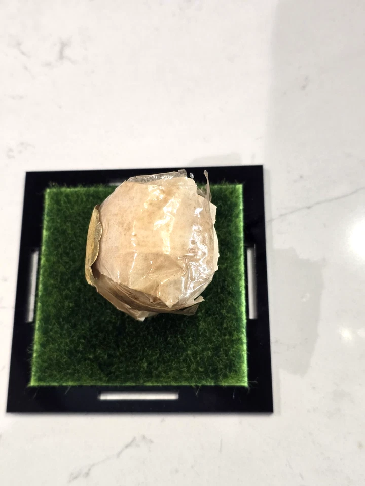 1930's ANDERSONS 1.62 VINTAGE MESH GOLF BALL IN ORIGINAL WRAPPER - Image 4 of 4