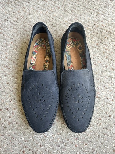 Hush Puppies Women’s Blue Suede Loafer Flat Shoes Size 5.5 - Picture 2 of 10
