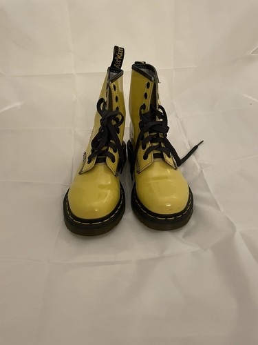 dr martens patent size 5
