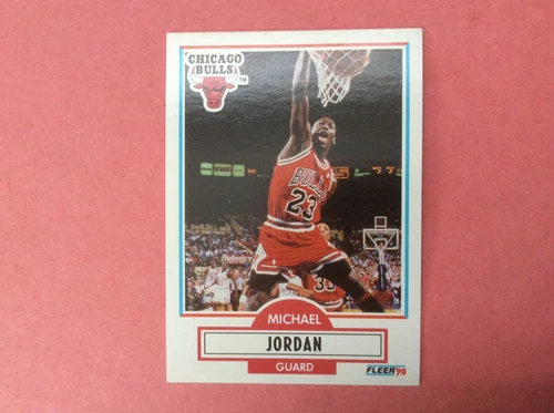 1990-91 Fleer Chicago Bulls #26 Michael Jordan NRMT CONDITION.