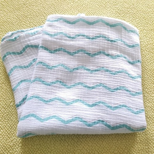 Aden + Anais Muslin Dream Blanket Swaddle & Burp Cloth Bib lot - Picture 2 of 10