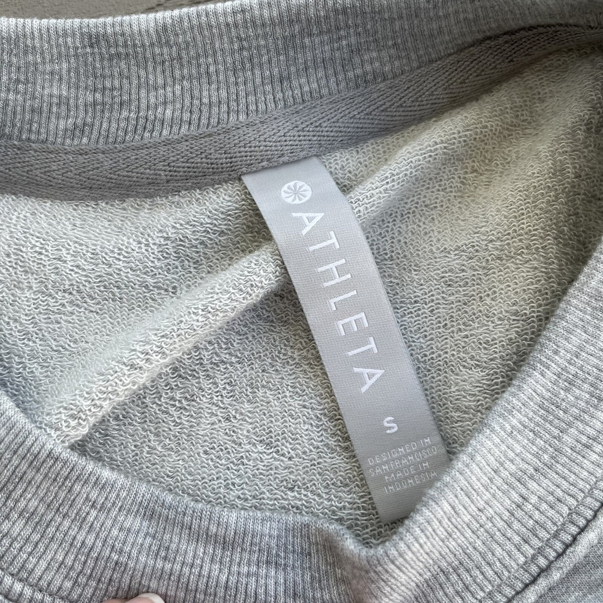 Athleta Light Gray Oasis Yoga Tie Back Sweatshirt S View 5