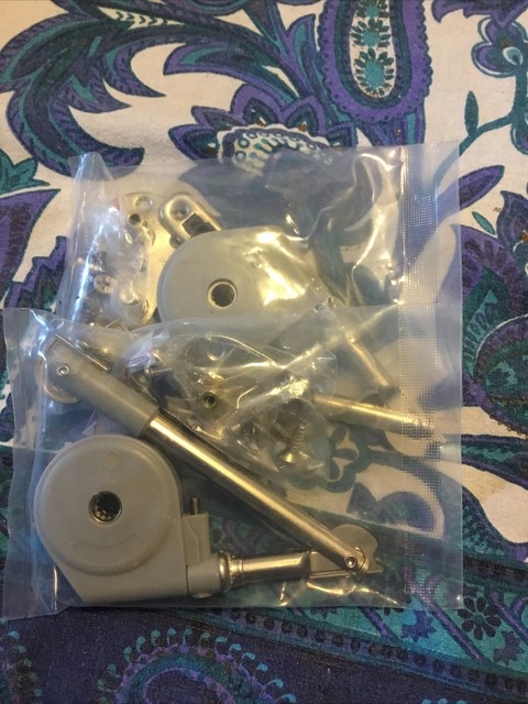 best soft close hinge for toy box