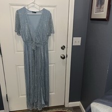 Simplee Dress Size Large