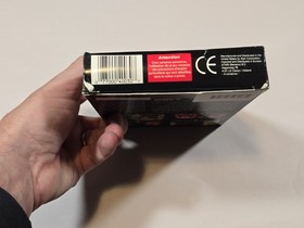 Doom (Atari Jaguar, 1994)  Game, Box, Case, Overlay. **Tested**