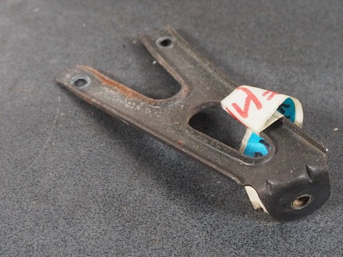 HONDA VF400F 84 33124-KE7-003 BRKT  HEAD LT.CASE lh 14306 - Bild 1 von 4