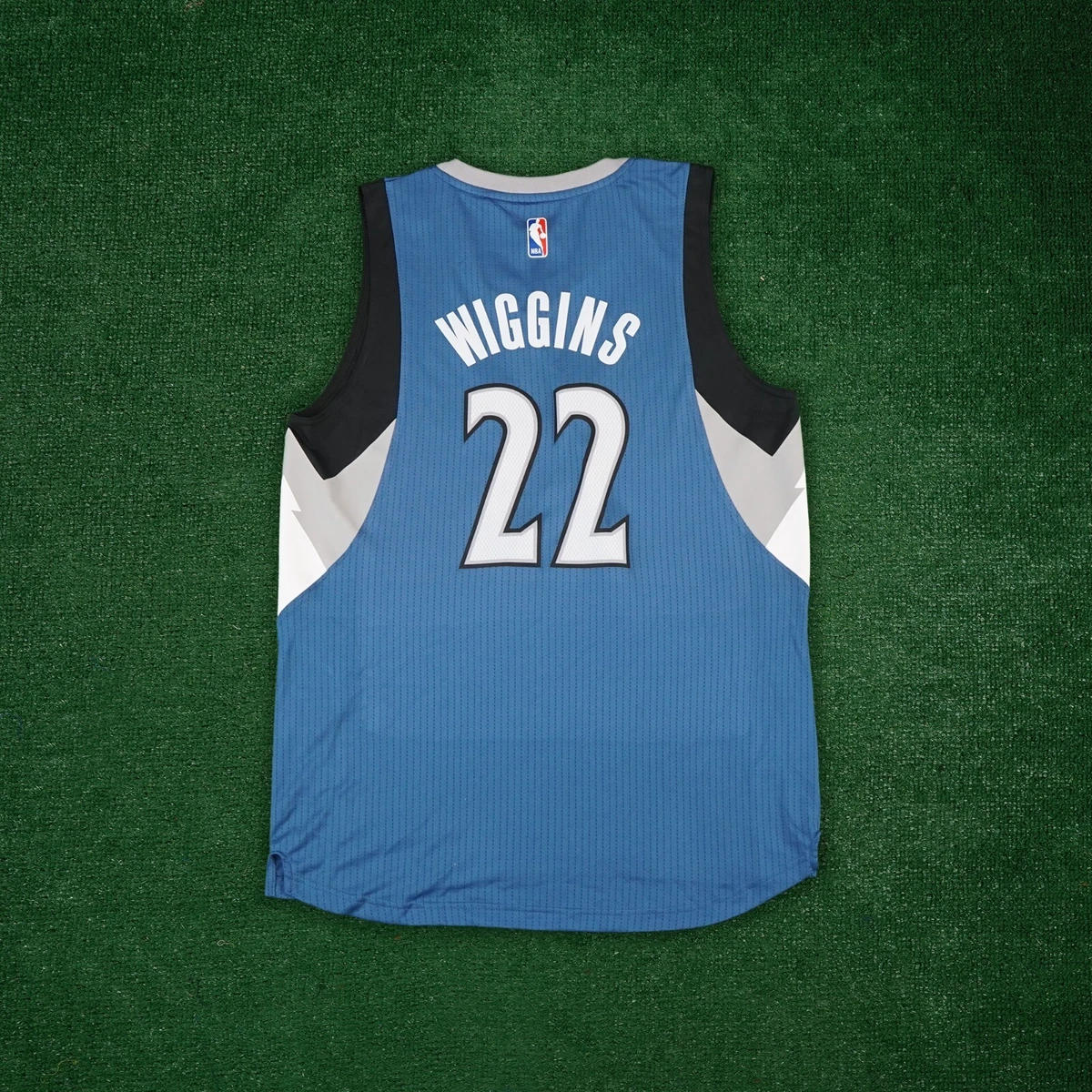 Andrew wiggins hotsell christmas jersey