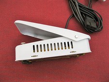 UNIVERSAL HOME SEWING MACHINE FOOT CONTROL PE...