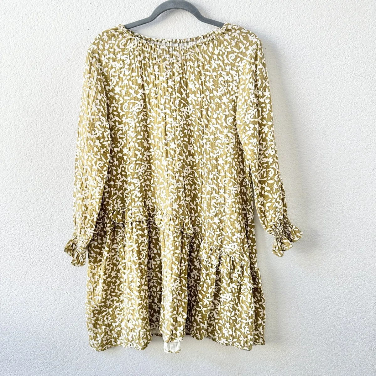 Rylee & Cru Gold Ditsy Floral Hazel Dress Size Medium