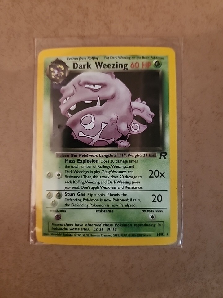 Dark Weezing 31/82 Team Rocket Non Holo Rare Pokemon Card NM