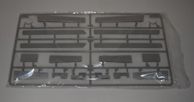 TRUMPETER TBF-1C AVENGER 02233  PARTS  SPRUE E-FLAPS+AILERONS+ELEVATOR+MORE 1/32